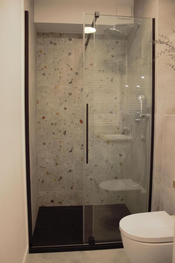 Apartamenty Na Skarpie - Niegocinska 2, Wilkasy Esterno foto